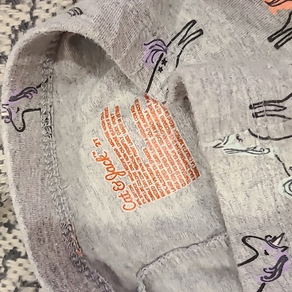 Matching Unicorn Leggings and Top Play Outfit Size 2 - Picture 5 of 6